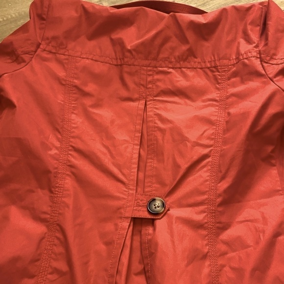 🌟EDDIE BAUER fully lined Red Coral Button Up Trench Coat Raincoat rain jacket - Picture 13 of 13